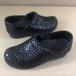 Sanita original Danish clogs in black snakeskin